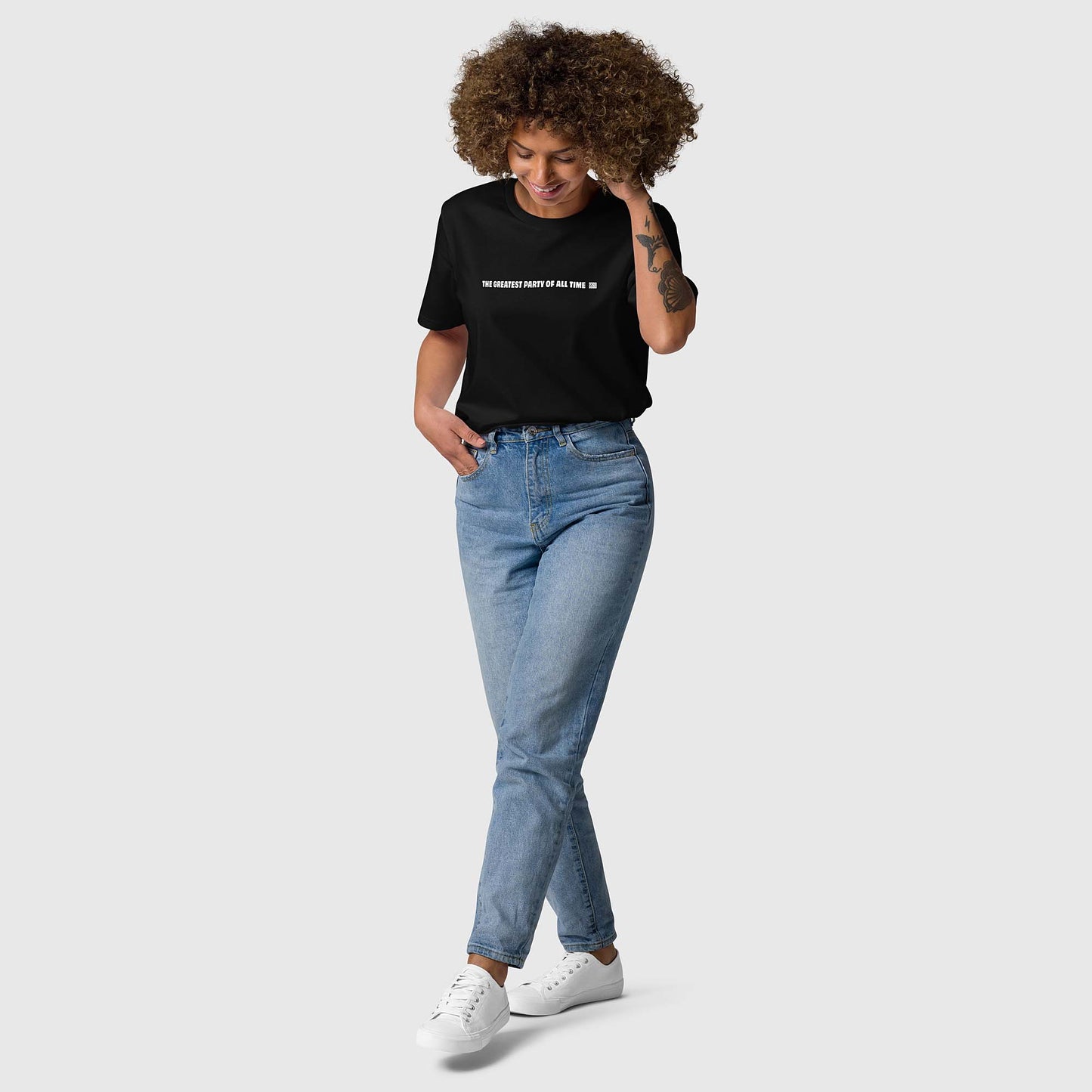 Unisex black organic cotton t-shirt with English 2269 party message
